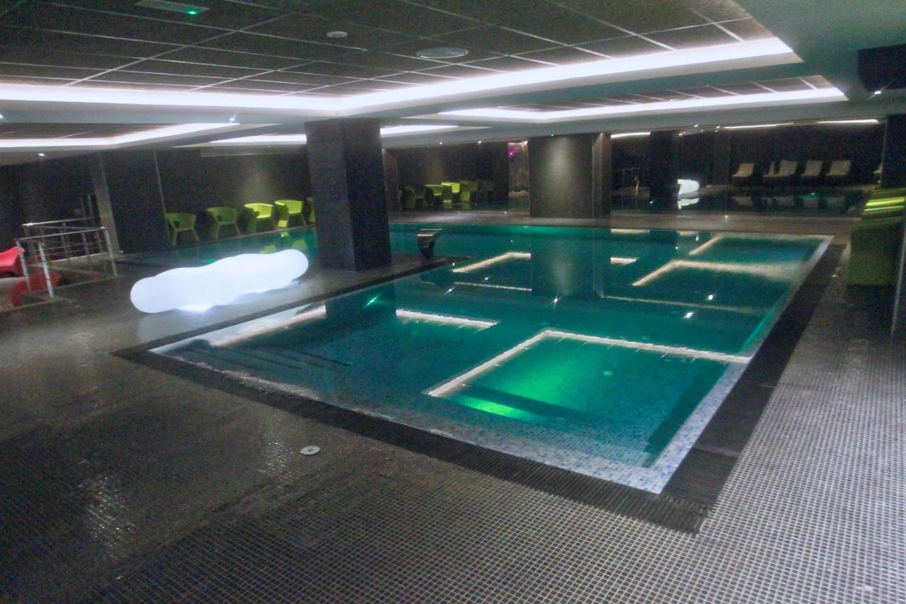 Az Hotels Grand Oran Es Senia Luaran gambar