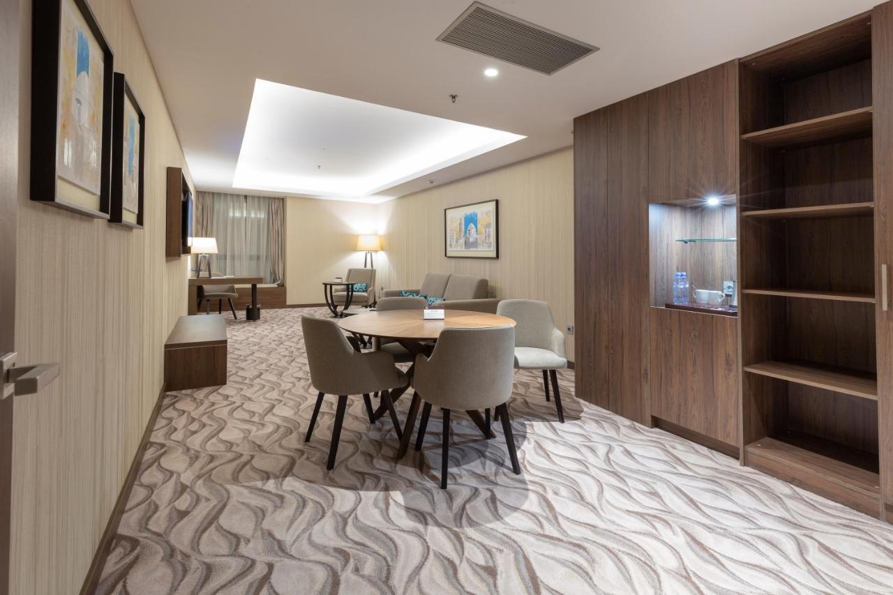 Az Hotels Grand Oran Es Senia Luaran gambar