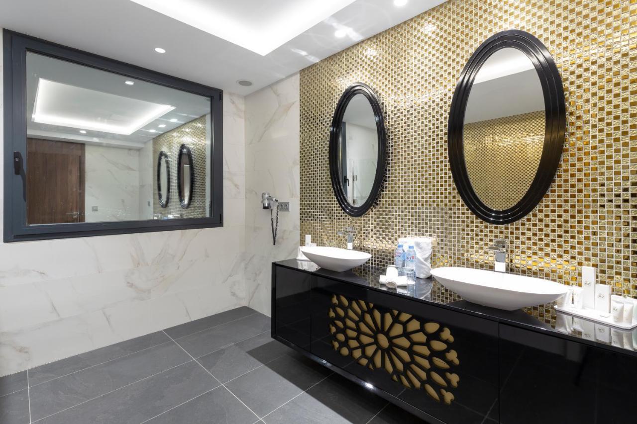 Az Hotels Grand Oran Es Senia Luaran gambar
