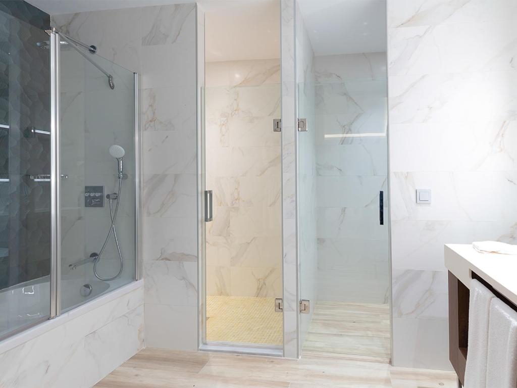 Az Hotels Grand Oran Es Senia Luaran gambar