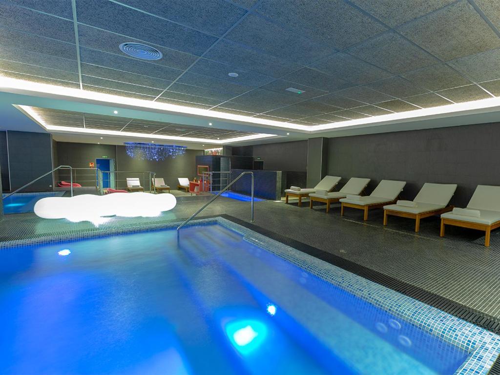 Az Hotels Grand Oran Es Senia Luaran gambar